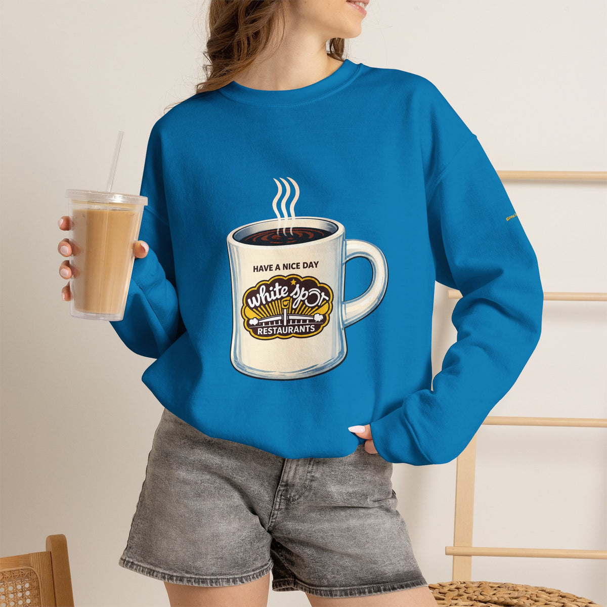 White Spot mug | Native303 Sweatshirt