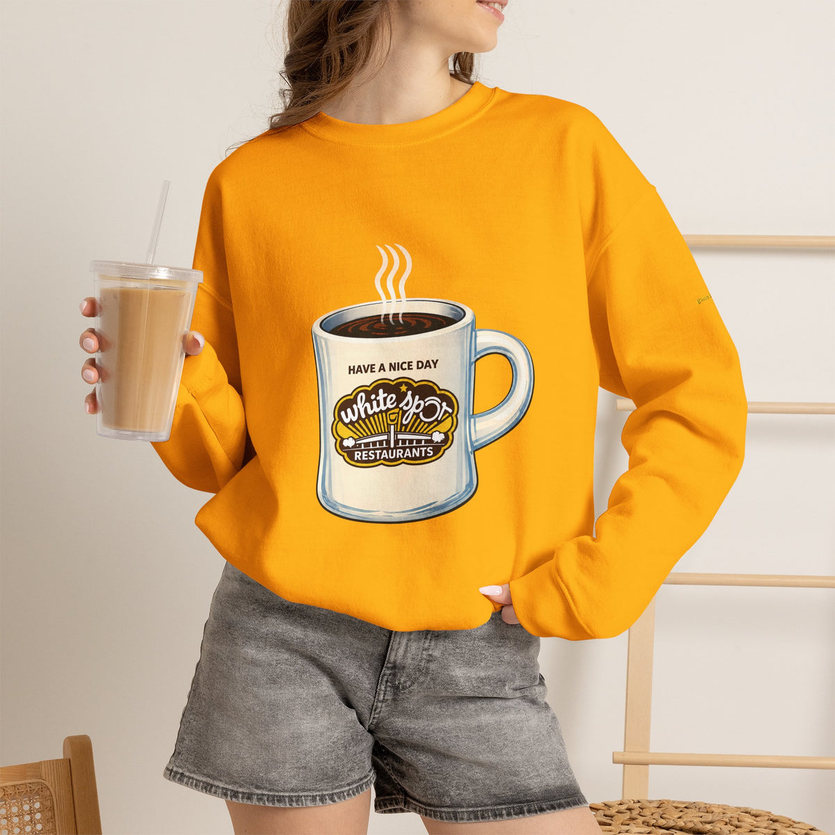 White Spot mug | Native303 Sweatshirt