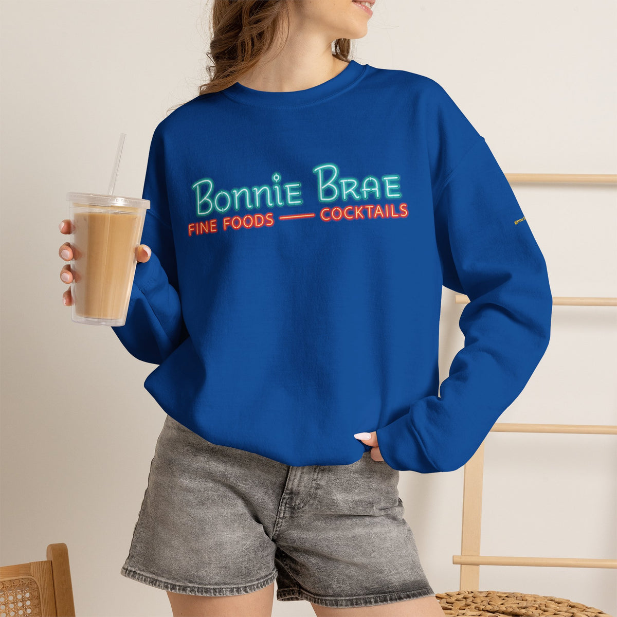 Bonnie Brae neon | Native303 Sweatshirt
