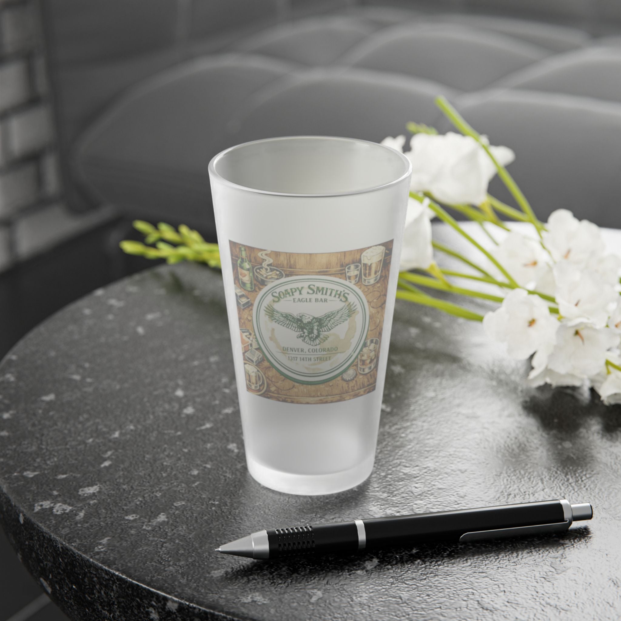 SOAPY SMITH'S - HAPPY HOUR | Frosted Pint Glass 16oz