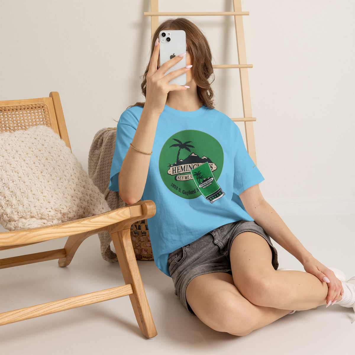 Hemingways Restaurant - vintage Denver gear